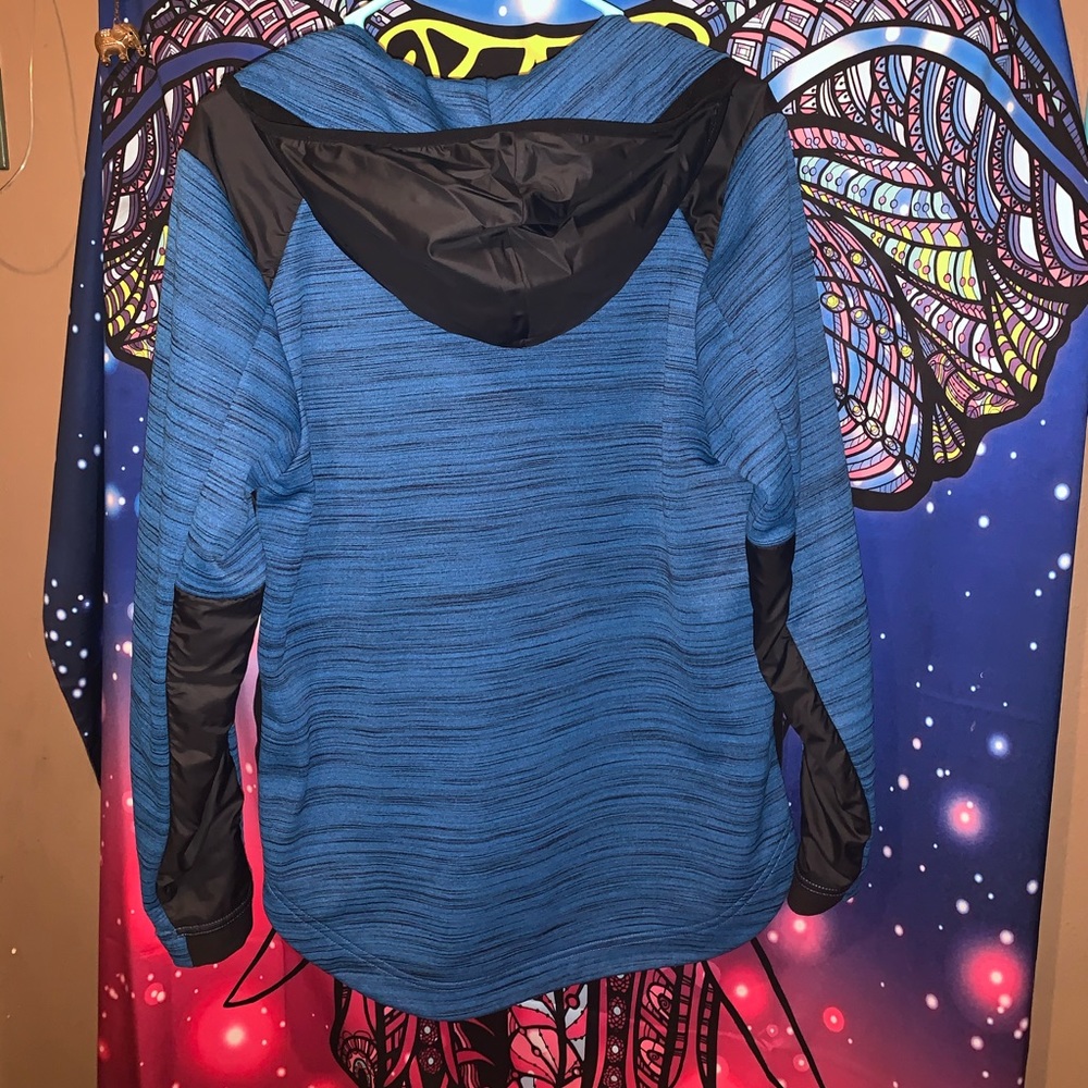 Nike jacket - Picture 3 of 3